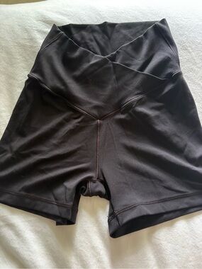 aerie Black High-Waist V-Waist Bike Shorts